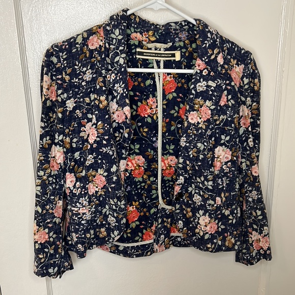 Floral blazer - Picture 2 of 3
